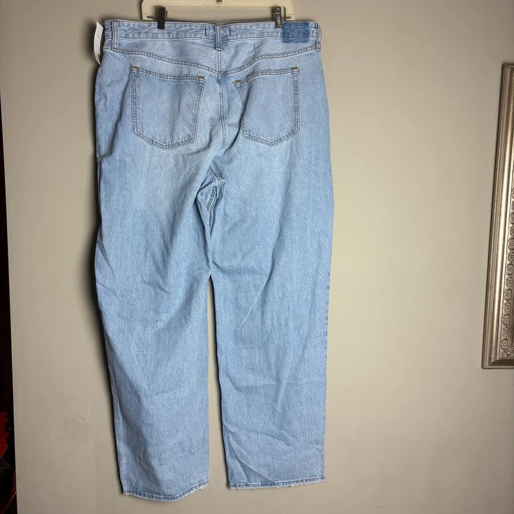 NWT Abercrombie and Fitch Curve Love High Rise Loose Jeans Size 34 Long - Picture 8 of 15